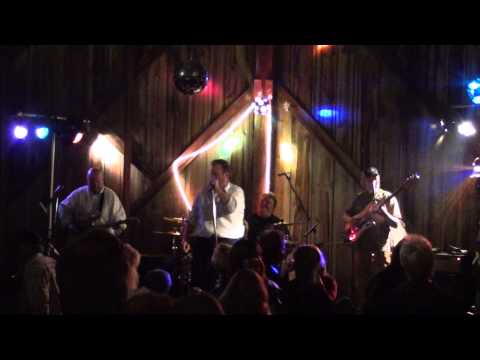 Hypstrz - 16 minutes in the barn with the Hypstrz.