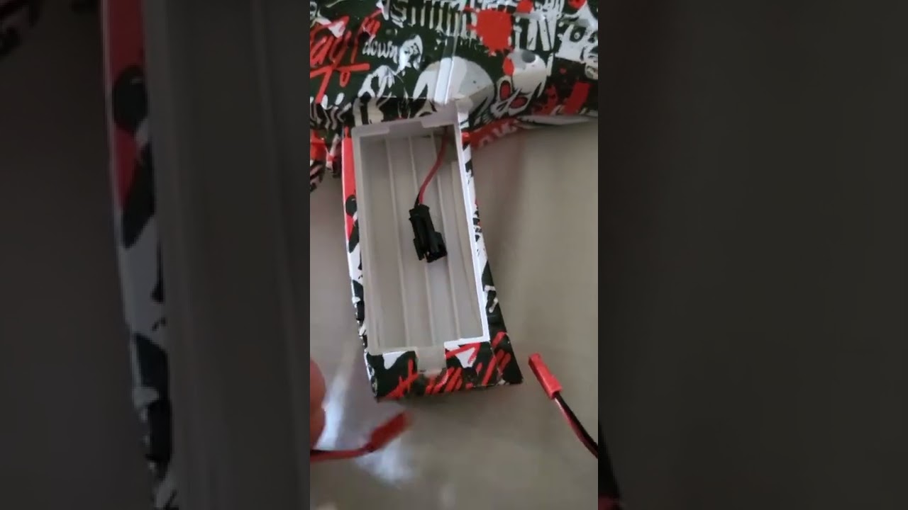 Gel Blaster Akm47 with different battery connections, different brands? hopefully this will help you