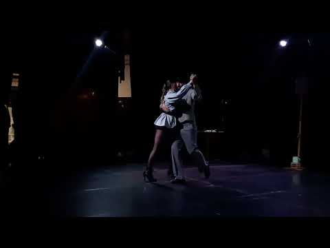 Natalia Fures y Gerónimo Dorkas - Poema