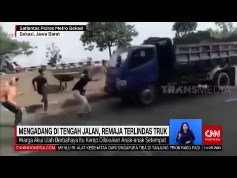 Teenager Hit by Truck While Standing in the Middle of the Road | EDITORIAL (07/14/21)