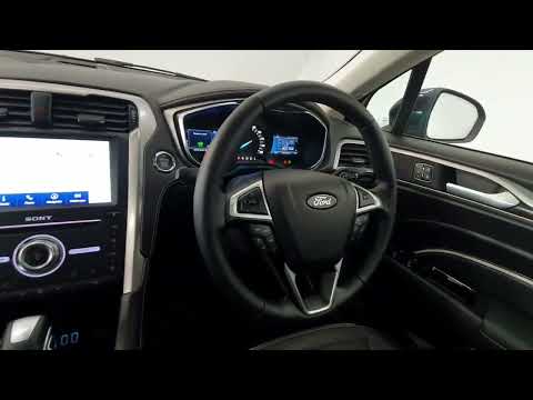 211KE1956 - 2021 Ford Mondeo Vignale hybrid