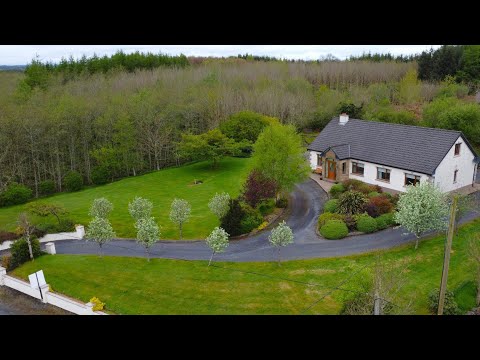Family Home For Sale in Ireland with Amazing Man Cave/Home Bar. Near Lough Gara, County Sligo.