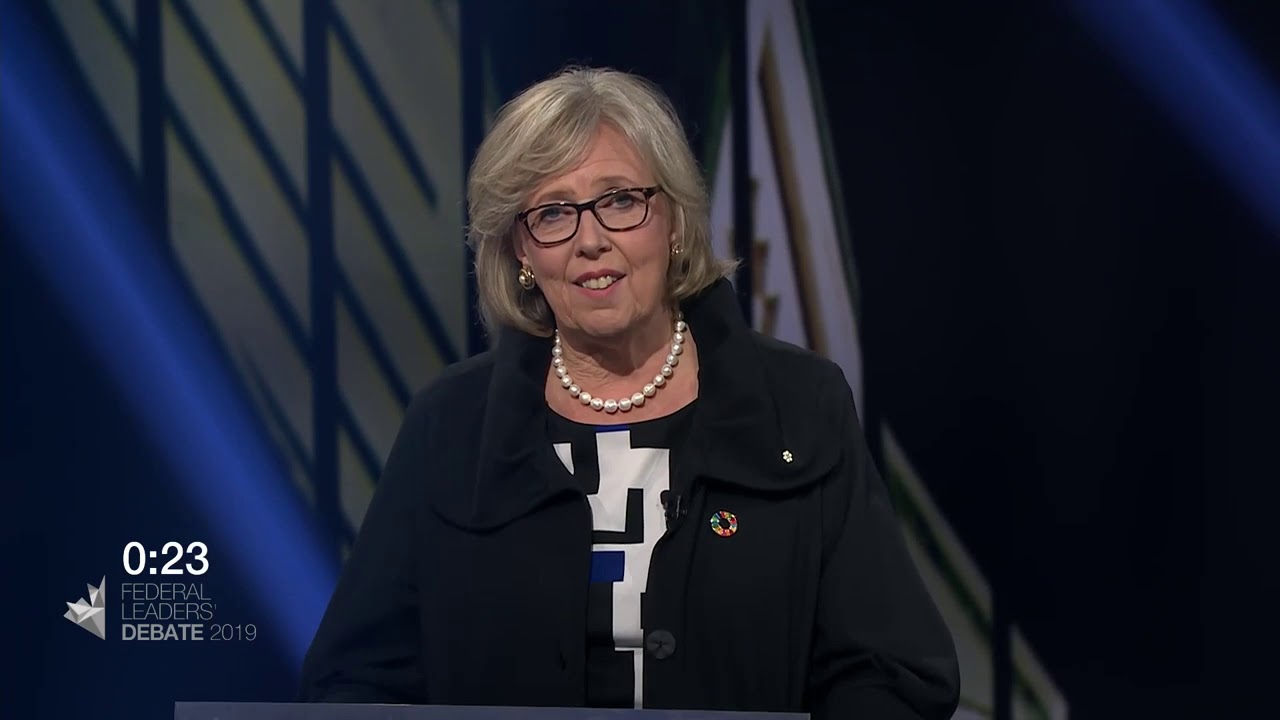 Elizabeth May answers a question about pollution