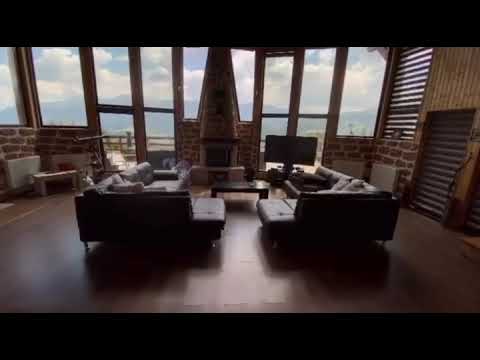 Villa View Fundata - cabană cu ciubăr, saună și priveliște de vis în Fundata