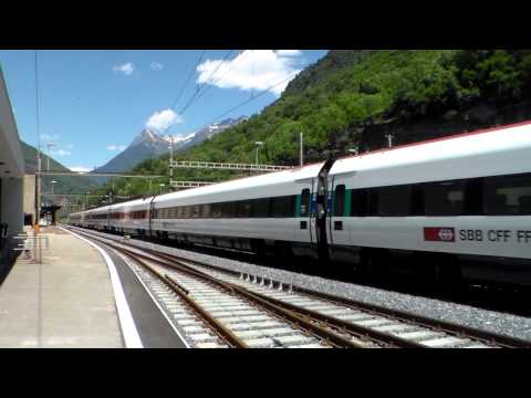 IL TRANSITO DEL RABDe 500 SVIZZERO A BIASCA (CH) 1 - 6 - 2014.