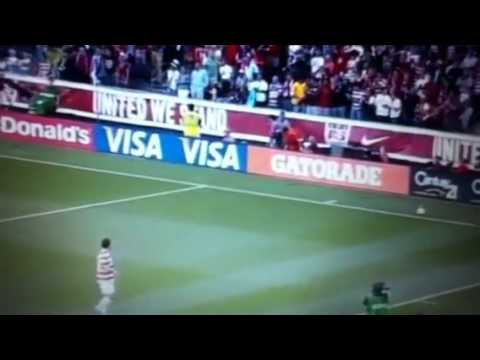 Carlos Ruiz and his last goal with his team..