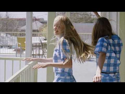 [Playlist] 여름은 사랑에 빠지게 되는 계절이에요