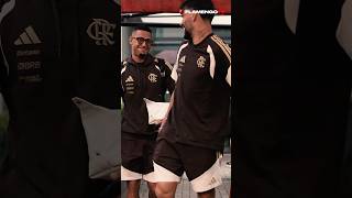 O BRASILEIRÃO TÁ DE VOLTA E NOSSO ELENCO JÁ EMBARCOU PRA ENCARAR O BRAGANTINO! #flamengo