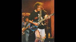 Loose Change  -  Neil Young & Crazy Horse  -  1996