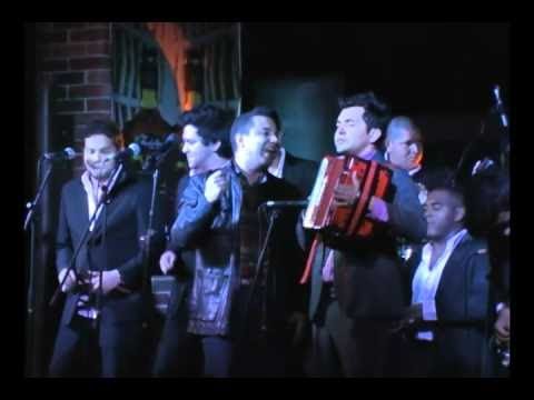 Felipe Peláez - El Amor Triunfo