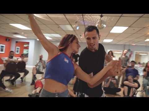 How do I say - USHER / Paulo and Luisa - Denver