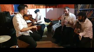 כליזמר בחבורה