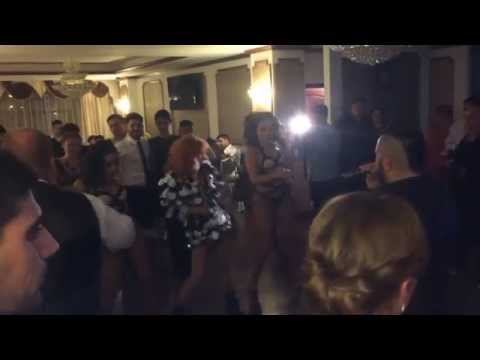 DANIELA GYORFI & MC GEO - NUNTA  ...BAGA DANS