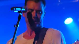 Bush performs Alien live