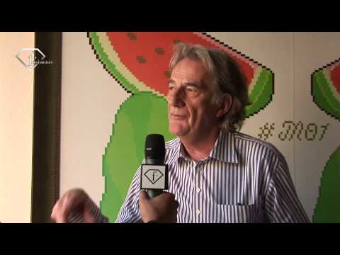fashiontv | FTV.com - MILAN MEN FW S/S 2011 -A TALK BY PAUL SMITH- PRESENTATION