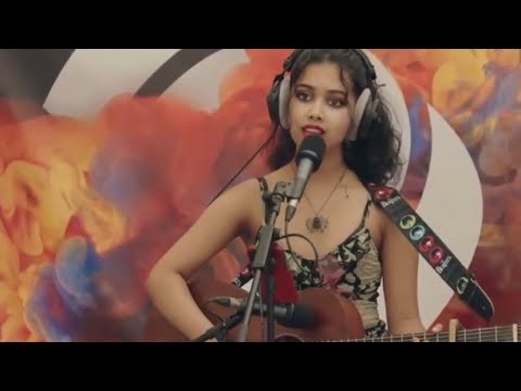 Clips of my live interview and song with RTE 2FM at Electric Picnic