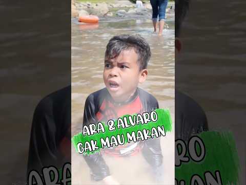 Sis Ara and Alvaro don't want to eat #aradanalvaro #masboypotatochips #shorts #trending
