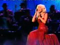 Christina Aguilera - Hurt (live) + Lyrics 