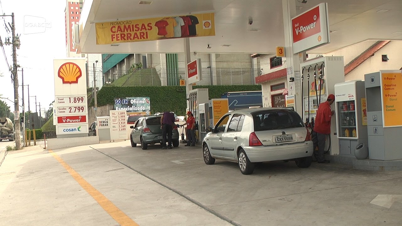 Reportagem vai às ruas para ver opiniões sobre aumento de combustível; veja vídeo