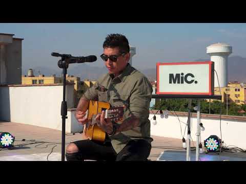 LOCOS DEL TECHO I NO RECOMENDABLE - SOLO QUIERO VERTE SONREIR