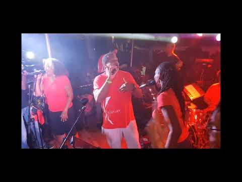 KwacXiKolor 2018 à l'hotel Bakoua - Séré mwen fo