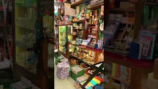 Download lagu Hong Kong Travel / Vintage Shop / Select 18 mp3 Download lagu Hong Kong Travel / Vintage Shop / Select 18 mp3