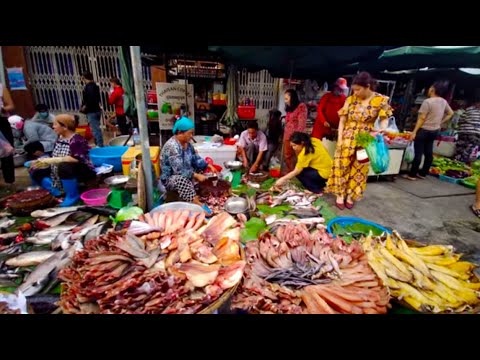 Olympich Market Food Show - Evening Street Food In Phnom Penh - Cambodia