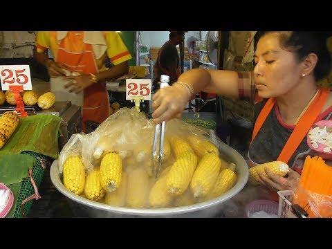 Thai Roasted Corn | Soft & Healthy | Street Food Jomtien Beach Night Market | 25 Bhat Per Piece Video