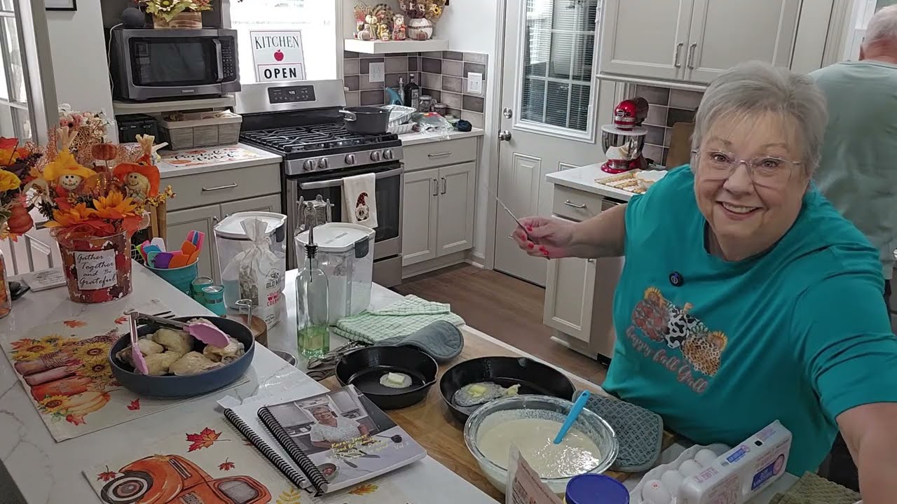 Uncut, Thanksgiving Day Prep 2025