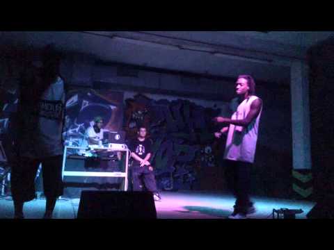 zumbi man live in arub hospitalet ft pesimo sonido  7