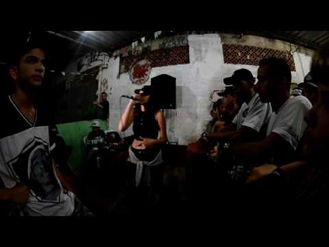 Doug vs Azzy - 1 fase - 215º Batalha do Tanque - São Gonçalo - 2016