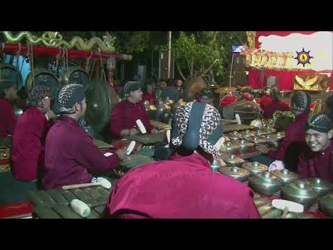 WAYANG KULIT DALANG KI RUDI GARENG DARI BLITAR DENGAN BINTANG TAMU JOKLITHIK & JOKLUTHUK