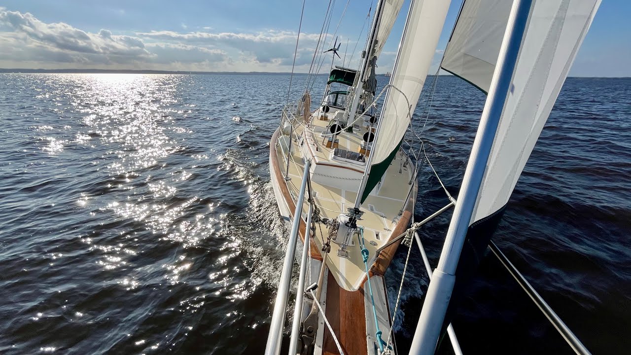 Fall Sailing on the Chesapeake Bay