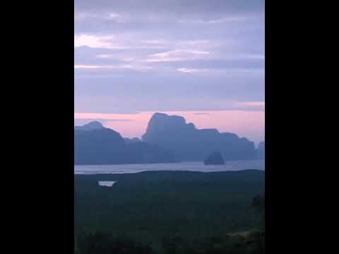 L' Amore Qui Non Passa