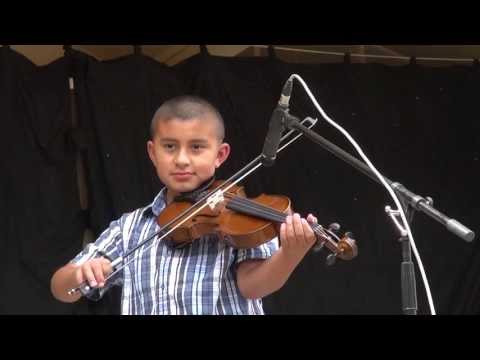 2013-08-03 Open Division -  Rafael Contreras - Ukiah Fiddle Contest 2013