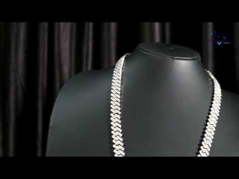 14 Kt white Gold Moissanite Diamond Studded Men's Cuban Chain With Elegant look