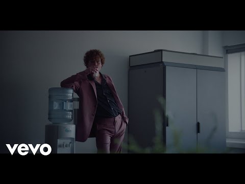 Video thumbnail for Girls On Millionaires