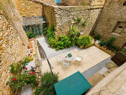 Propriété à vendre à Neffiès, Hérault - 335 000 € - photo n°3