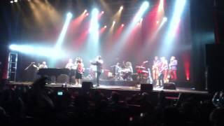 Julieta Venegas -  No me importa el dinero - FT Auténticos de Cadentes - Gran Rex