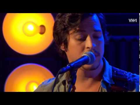 Alex & Sierra - Little Do You Know (Big Morning Buzz Live)