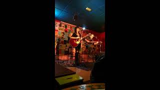 Neus Ferri - Aguardiente