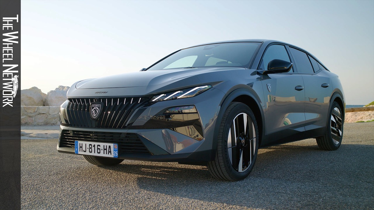2027 Peugeot 408 GT Exclusive Hybrid 145 | Selenium Grey | Driving, Interior, Exterior [4K]