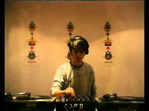 Pheek vs. Stefny @ RTS.FM Berlin Studio - 30.10.2009: DJ Set (part 1)