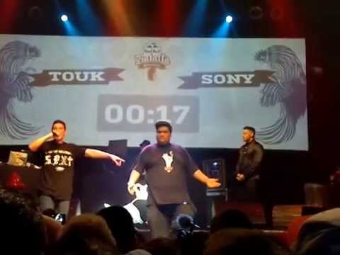 SONY vs TOUK 8vos FINAL RED BULL BATALLA DE LOS GALLOS ARGENTINA 2014