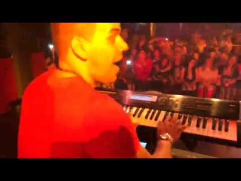 Sandra Afrika & Marko Milutinović - Devojka Tvog Druga - Live - Discoplanet Koper (SLO)