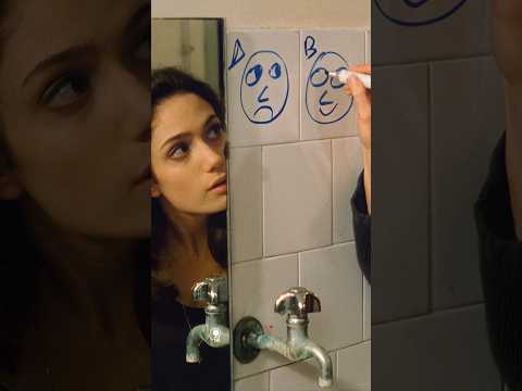 Enrico Brignano💪disegna tre emoji 