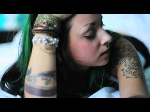 Blackburner - In Love With The City (Feat. Geri X)