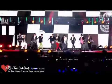 [fancam] 110813 Hallyu Wave Concert - Superman + Mr Simple + Sorry Sorry (Super Junior)