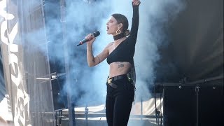 Andy Black &amp; Juliet Simms - &quot;When We Were Young&quot; @ Vans Warped Tour 2017: Pomona, CA
