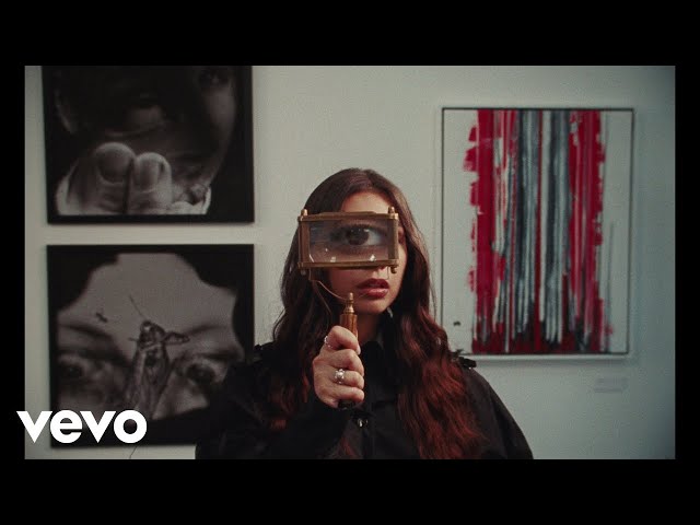 Alessia Cara – (Isn’t It) Obvious